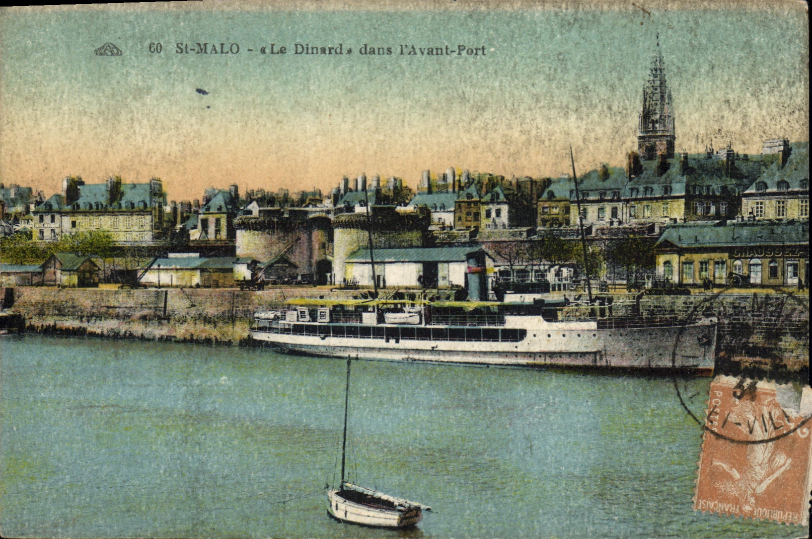 St-Malo — « Le Dinard » dans l'Avant-Port — éditeur Chaussée, n°60