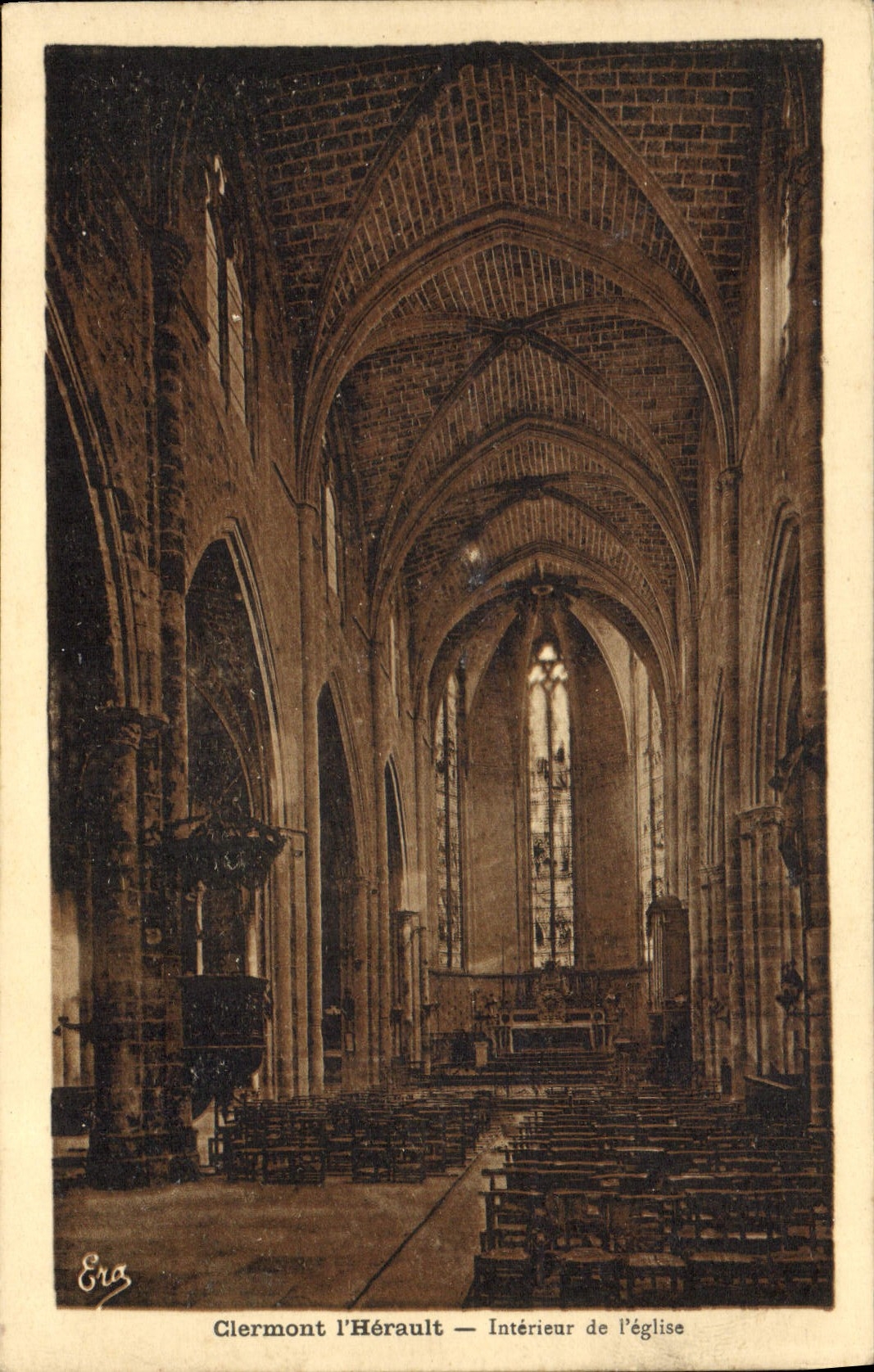 CPA Clermont I'Herault Interieur De I'Eglise
