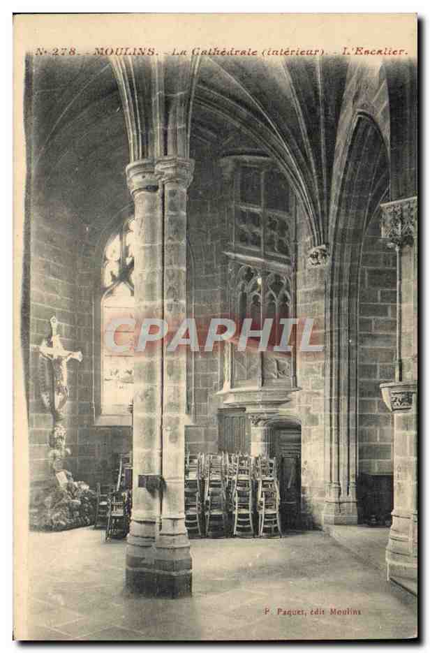 CPA Moulins La Cathedrale L'escalier