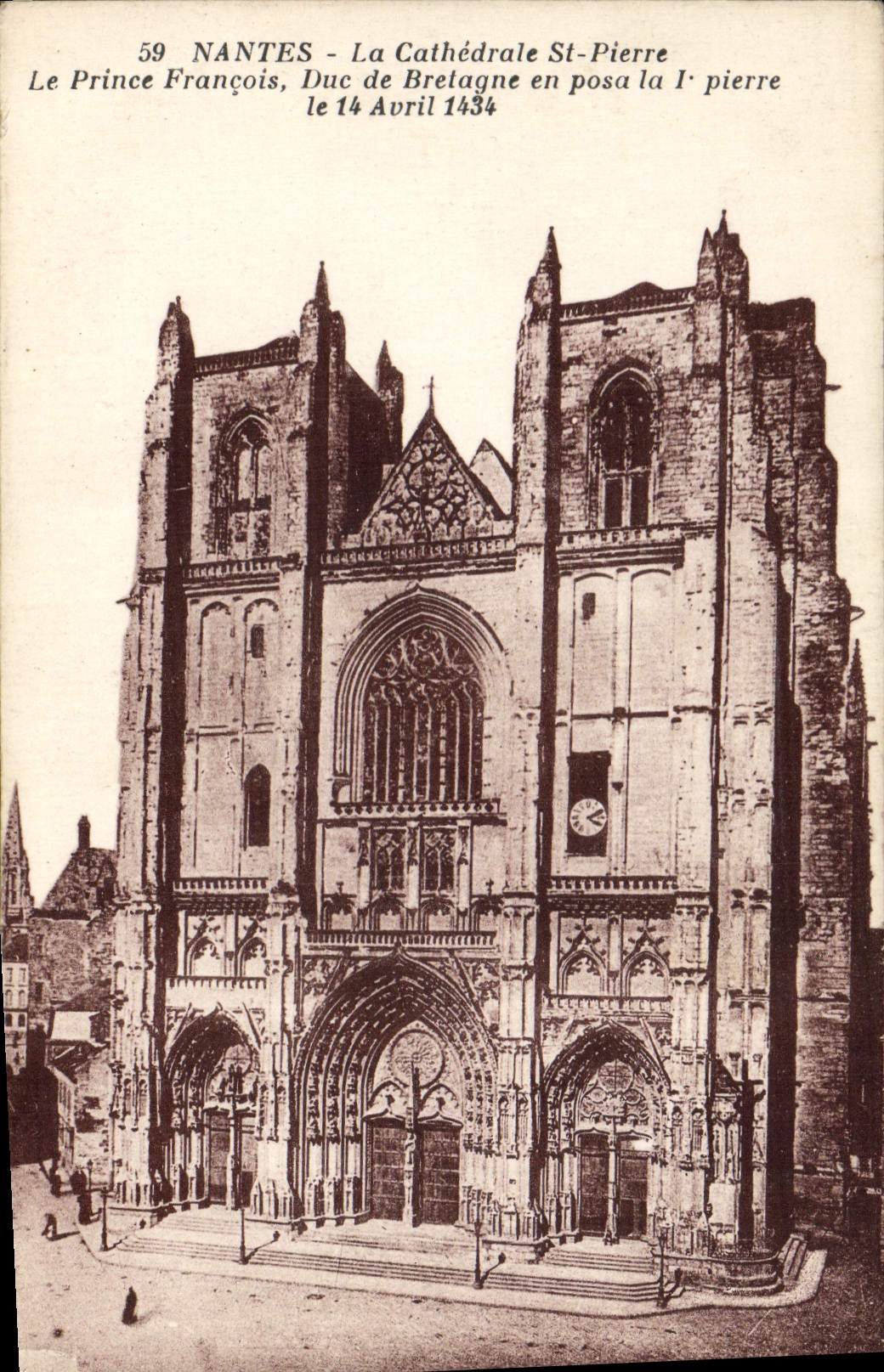 CPA Nantes La Cathedrale St Pierre Le Prince Francois Duc de Bretagne