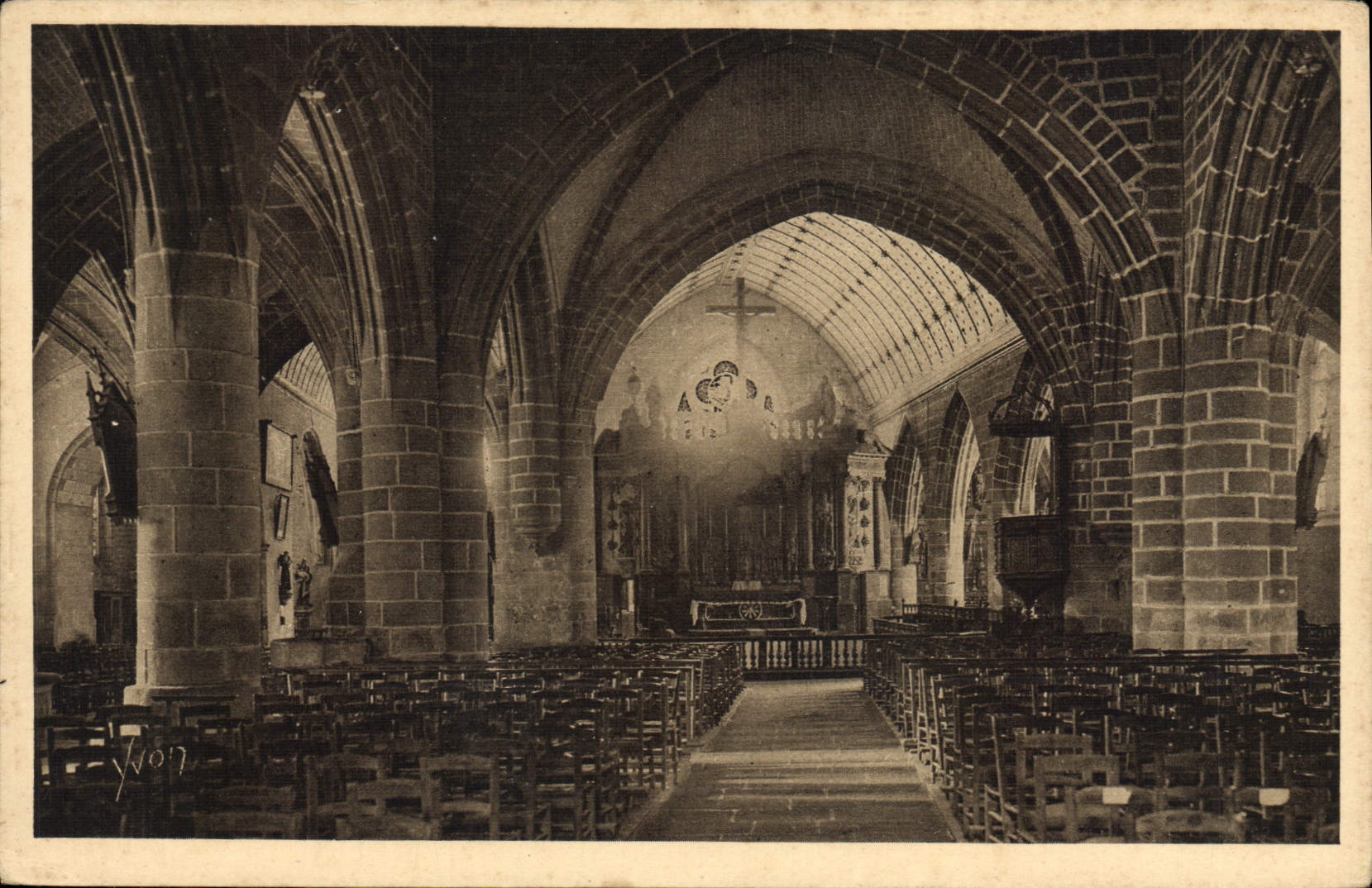 CPA Bata L'Interieur de L'Eglise