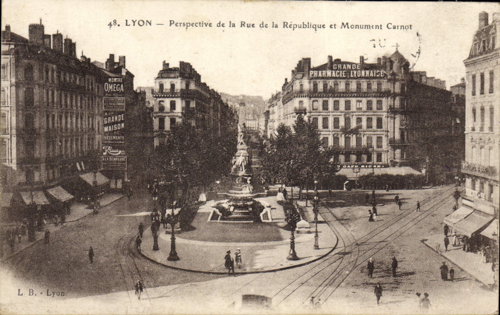 LYON — Perspective de la Rue de la République et Monument Carnot — L. B. - Lyon