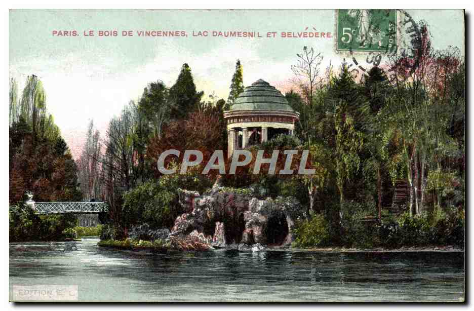 CPA Paris Le Bois De Vincennes Lac Daumesnil et Belvedere