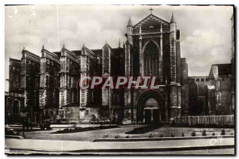 CPM Toulouse Cathedrale et Jardin St Etienne