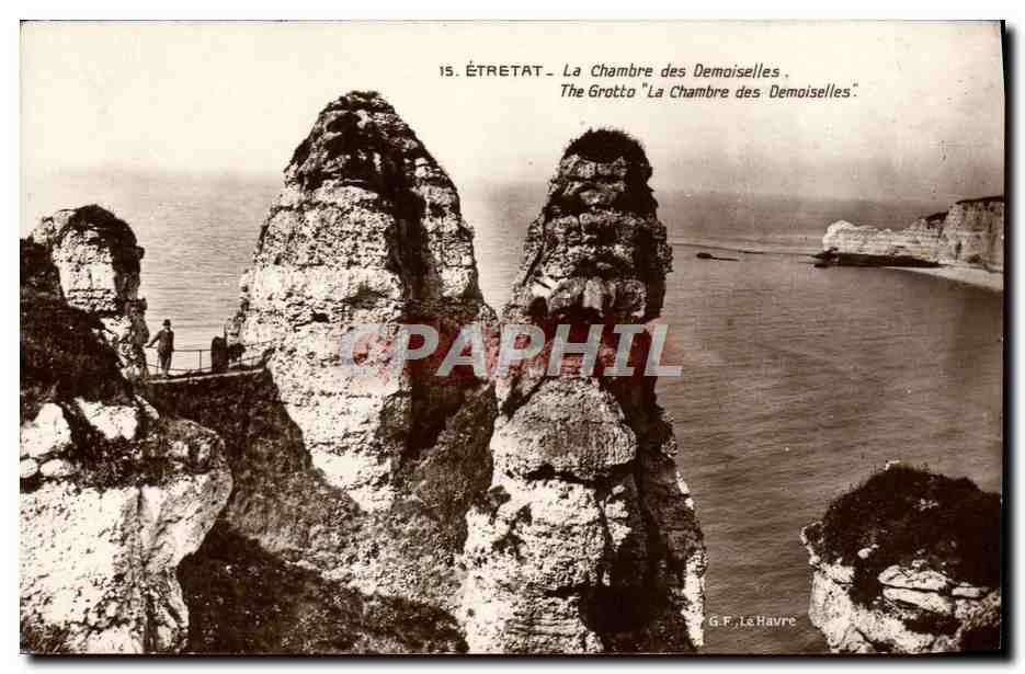 CPA Etretat La Chambre des Demoiselles