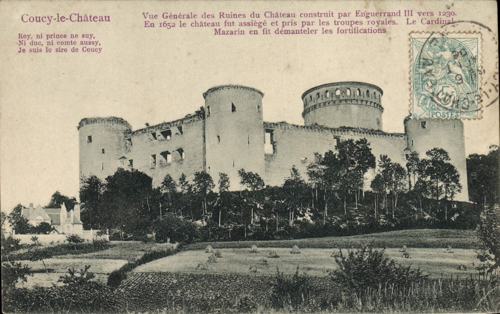 CPA Coucy le Chateau Vue Generale des Ruines