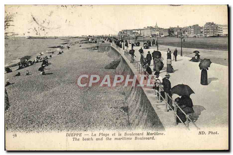 CPA Dieppe La Plage et la Boulevard Maritime