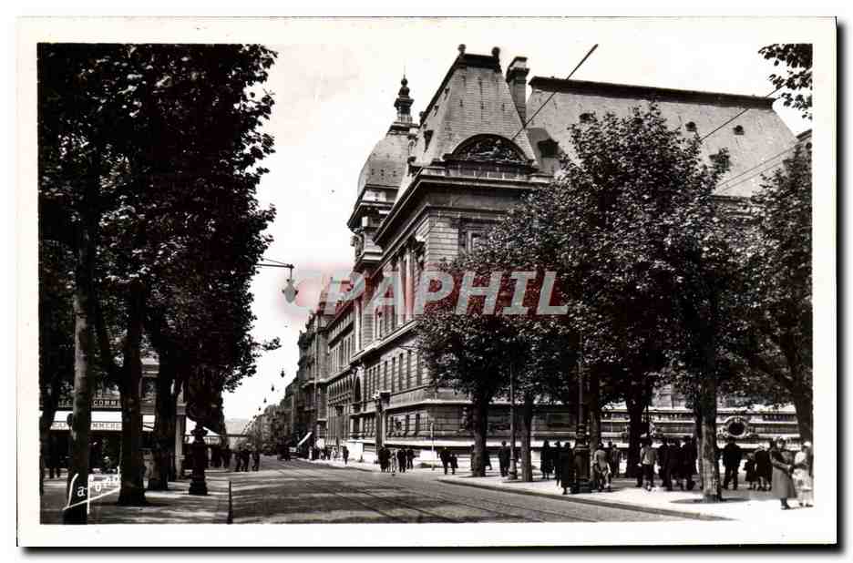 CPM Saint Etienne La Prefecture Sur La Grande Rue