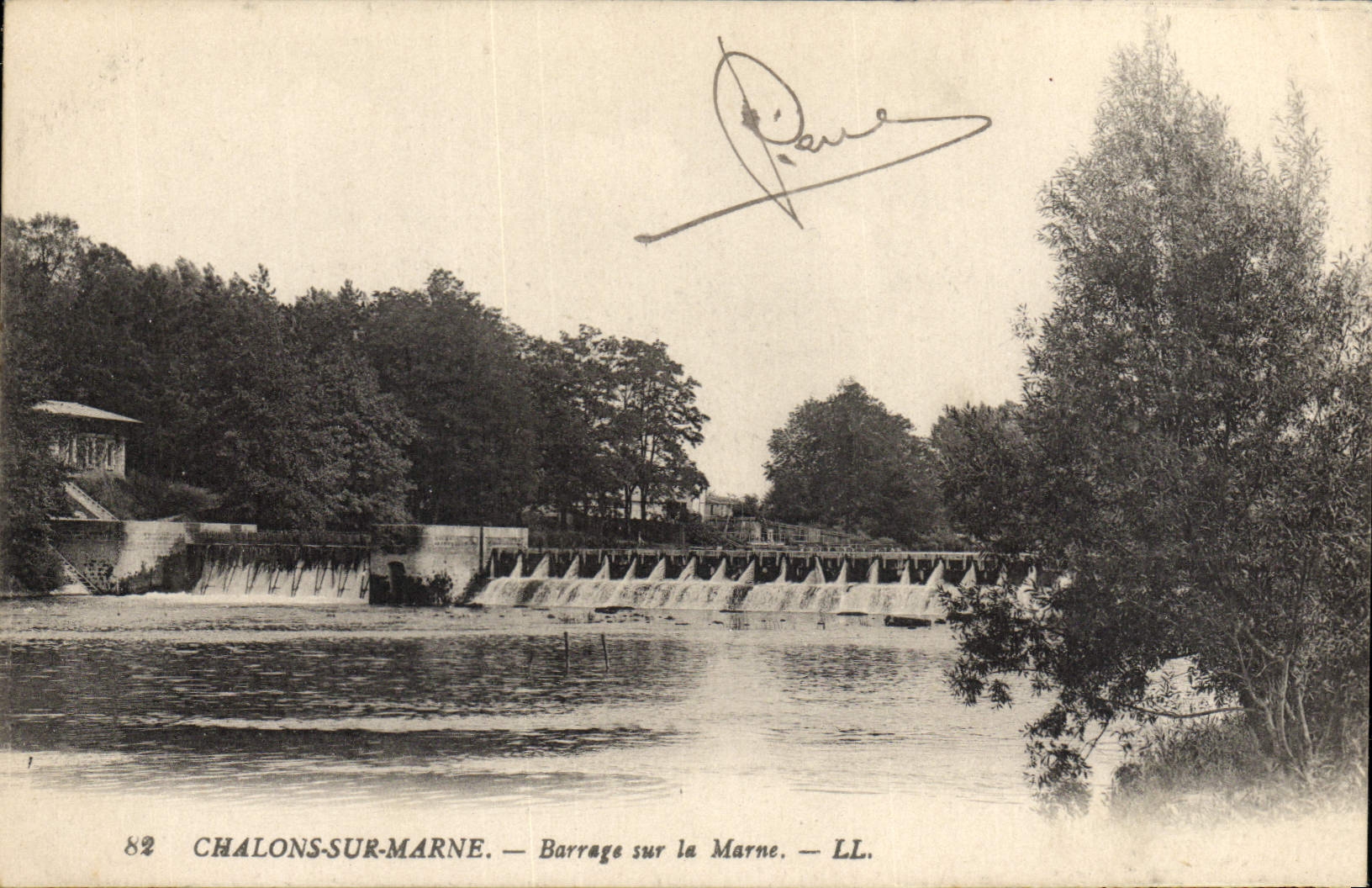 Chalons-sur-Marne — Barrage sur la Marne — LL. N° 82