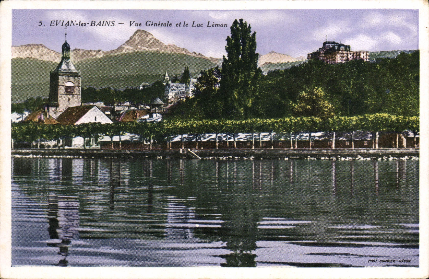 CPA Evian les Bains Vue Generale et le Lac Leman