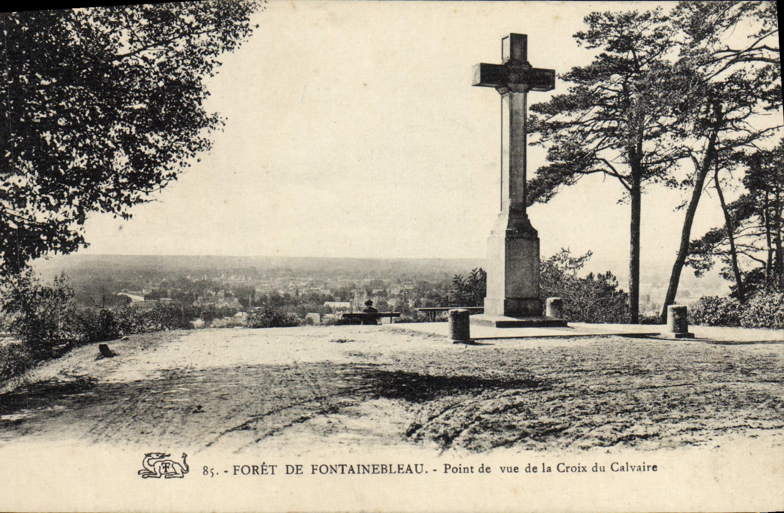 Bosque de Fontainebleau — Vista desde la Cruz del Calvario — editor CPAPHIL, n° 85