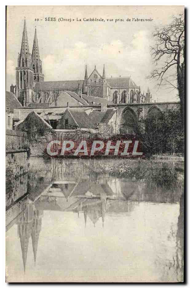 CPA Sees La Cathedrale Vue Prise De I'Abreuvoir