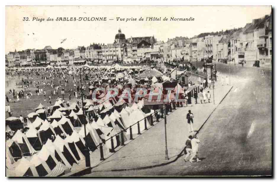 Plage des SABLES-D'OLONNE — Vue prise de l'Hôtel de Normandie — Phototypie Jéhly-Faure, Montagne