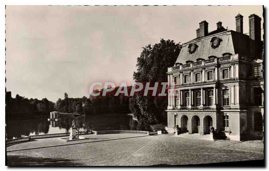 Palacio de Fontainebleau — L'Étang des Carpes y el Museo Chino — Colección Artística M.