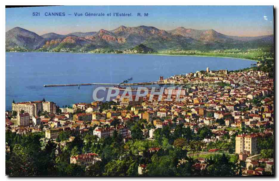 CPA Cannes Vue Generale Et I'Esterel