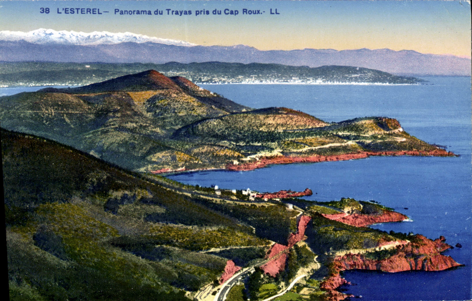 L'ESTEREL — Panorama du Trayas pris du Cap Roux — LL, n°38