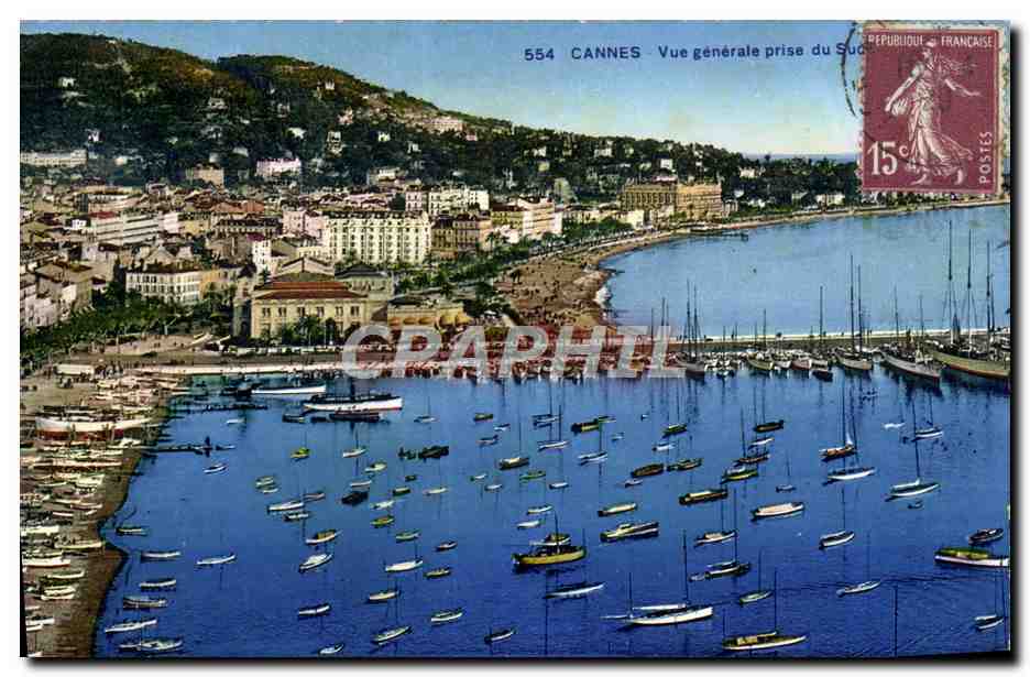 CPA Cannes Vue Generale Prise Du Sud Bateaux