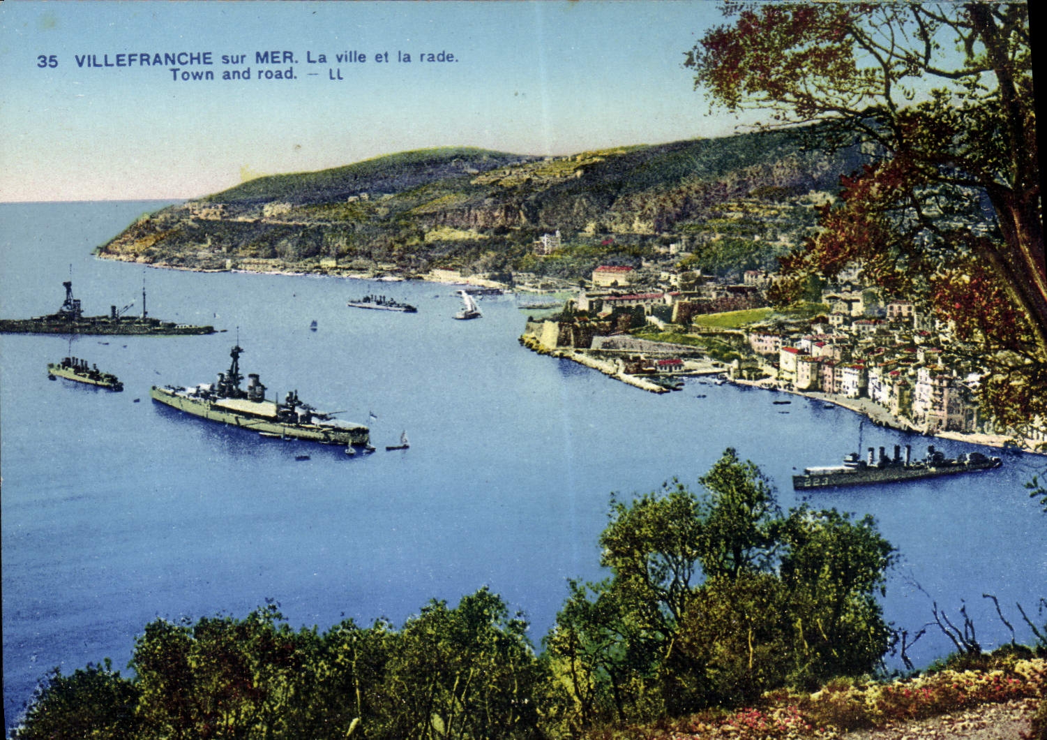 Villefranche sur Mer — La ville et la rade — LL