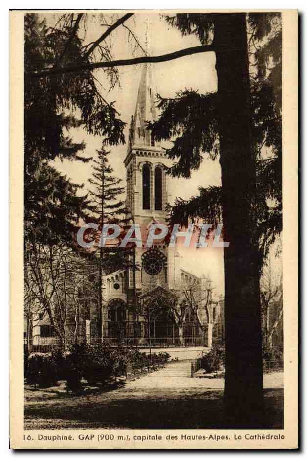 GAP (900 m.), capitale des Hautes-Alpes. La Cathédrale — Paysages des Alpes, rue Colbert, Grenoble