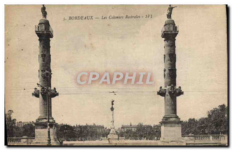 CPA Bordeaux Les Colonnes Rostrales
