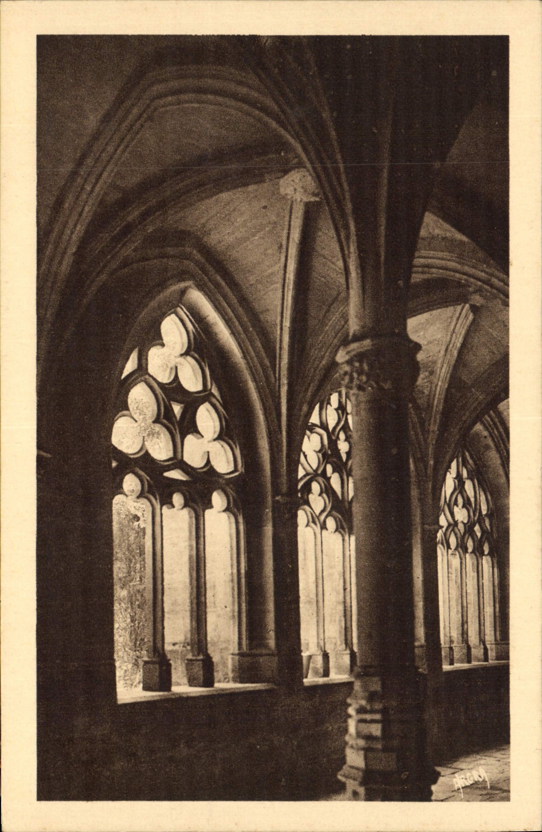 La Chartreuse de Villefranche de Rouergue — Le petit Cloître — Arts Graphique Toulouse