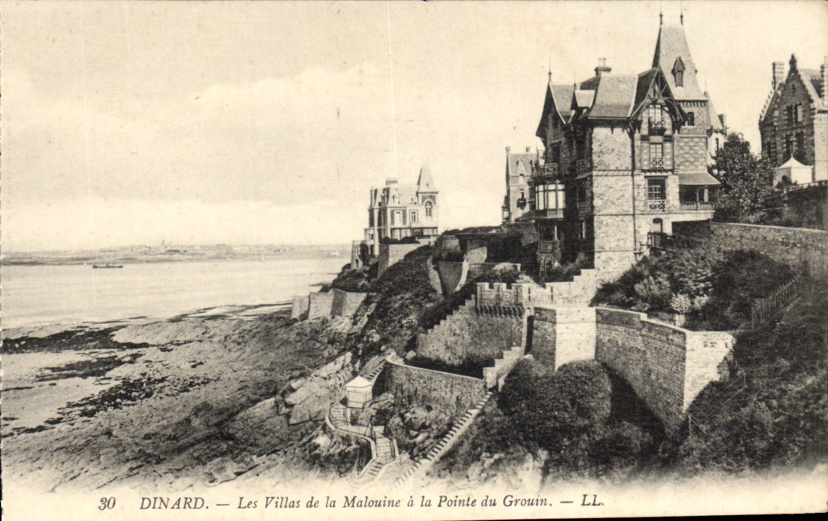 Dinard — Les Villas de la Malouine à la Pointe du Grouin — LL. — n°30
