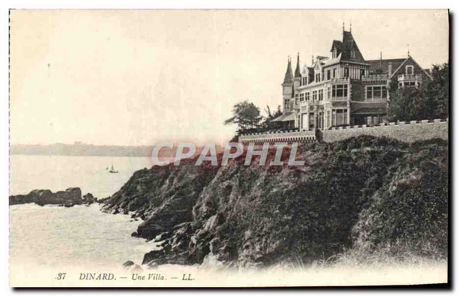 CPA Dinard Une Villa
