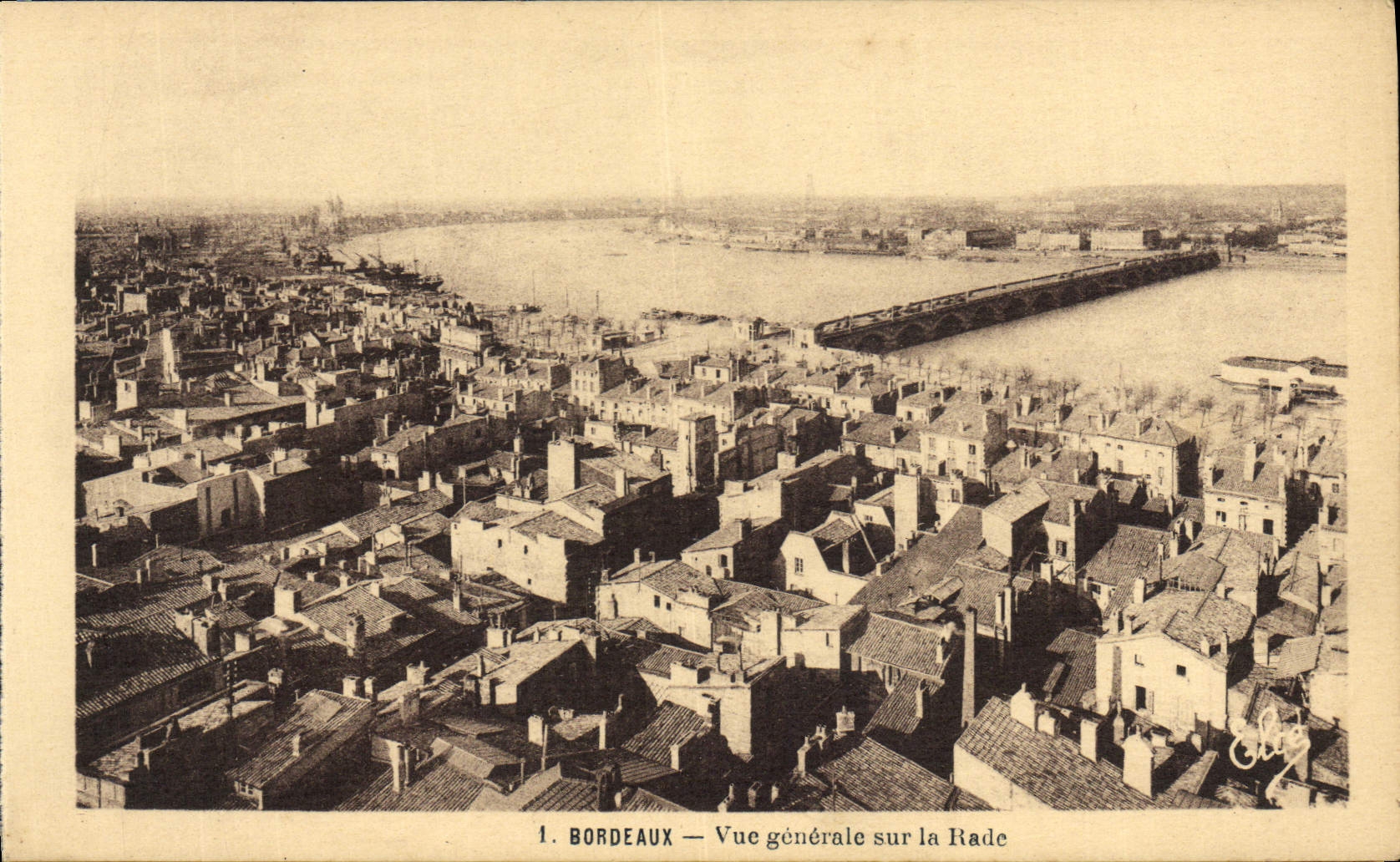 CPA Bordeaux Vue Generale Sur la Rade