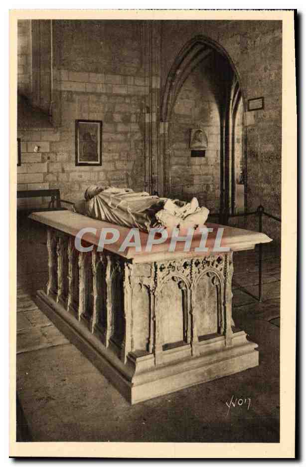 CPA Avignon Palais des Papes Reproduction du tombeau du Pape Clement VI 