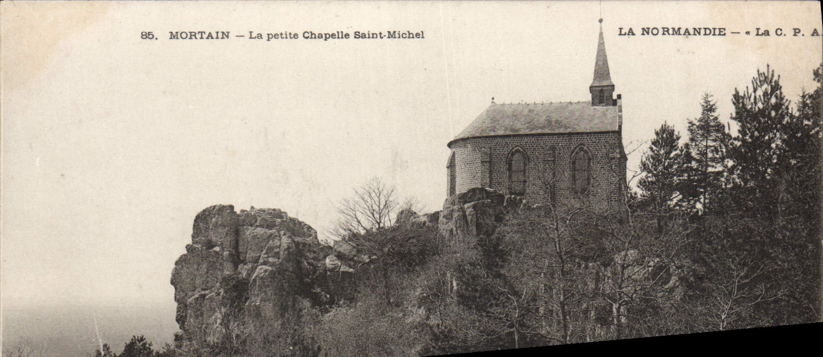 CPA Mortain La Petite Chapelle Saint Michel