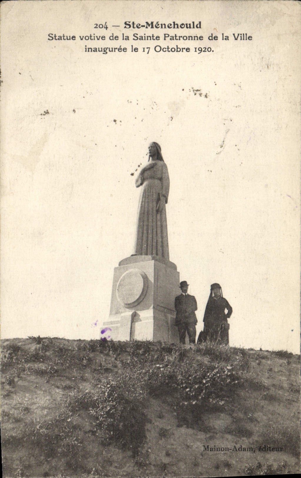 Ste-Ménéhould — Statue votive de la Sainte Patronne de la Ville inaugurée le 17 Octobre 1920 — Mainon-Adam, éditeur