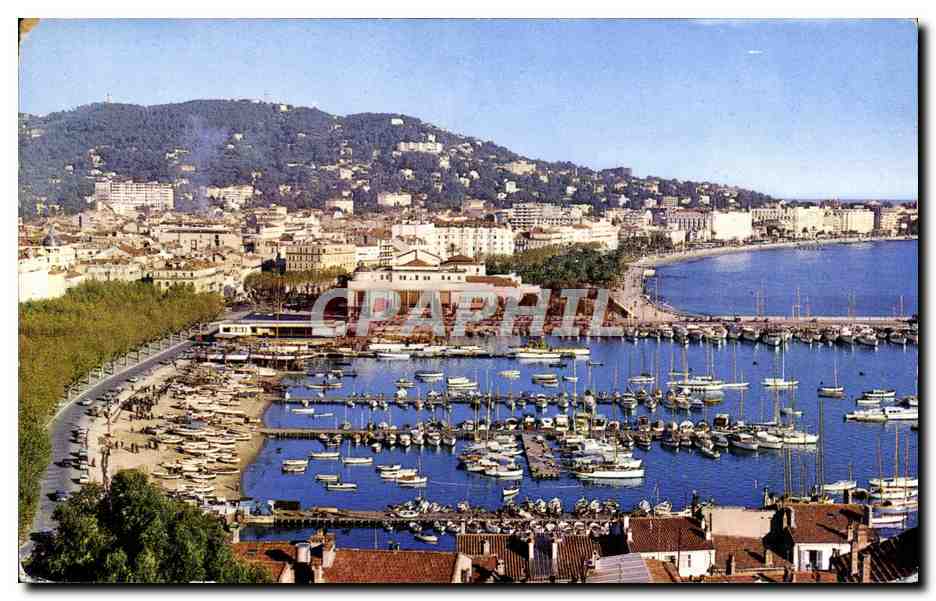 CPM Cannes Vue generale prise du Suquet