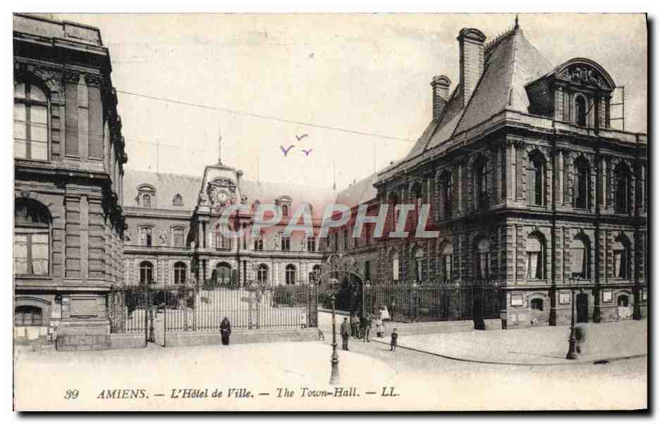 CPA Amiens L'Hotel de Ville