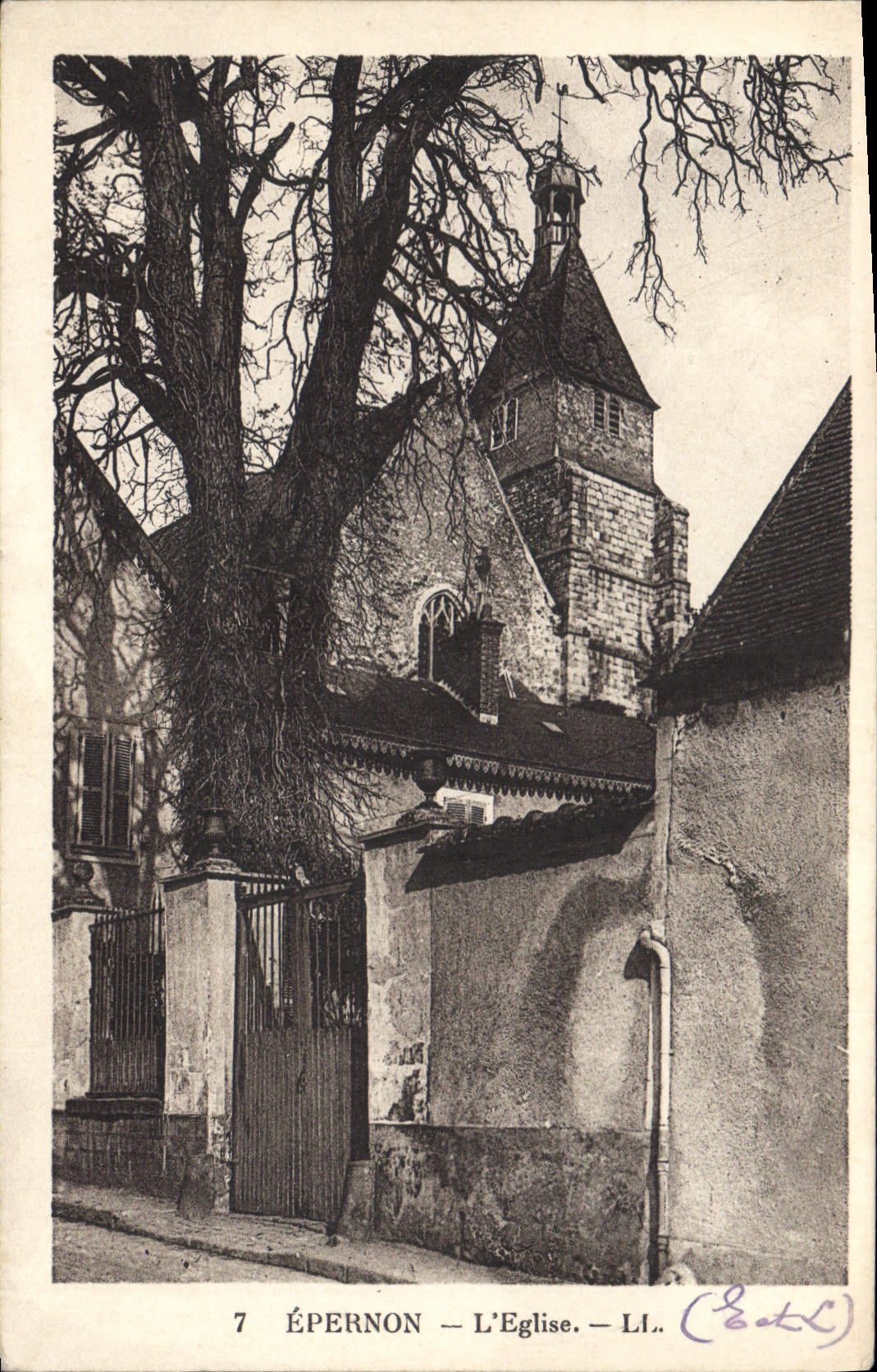 Épernon — L'Église — LI. (Éd. C. H. des Arts Photographiques - Strasbourg) - Anverso