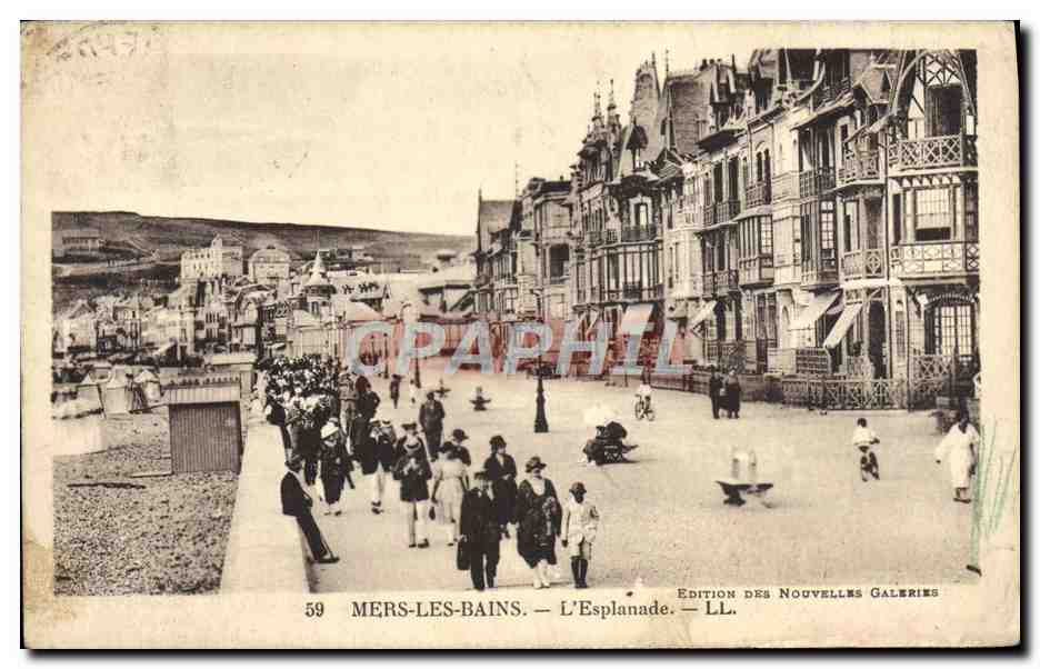 CPA Mers Les Bains L'Esplanade