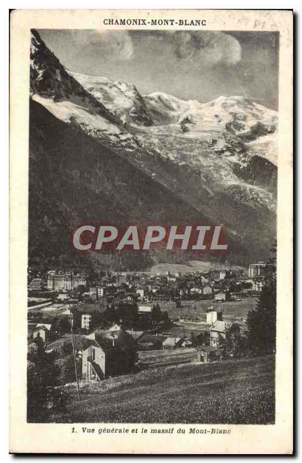 CPA Chamonix Mont Blanc Vue generale et le massif du Mont Blanc 