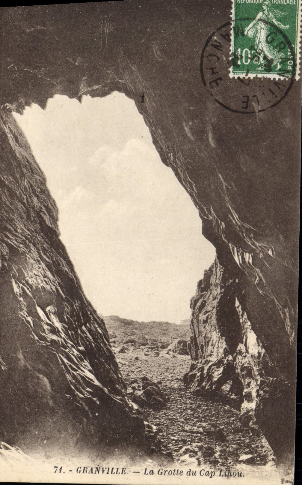 Granville — La Grotte du Cap Lihou — Édition E. Lecot, Granville, n°74