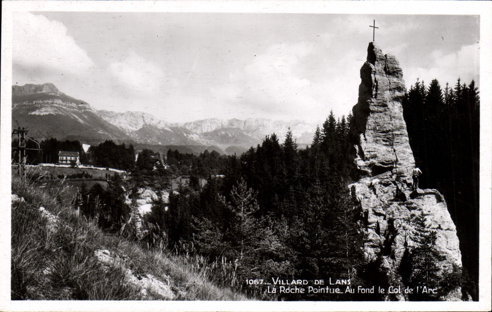 La Roche Pointue — Im Hintergrund der Arc-Pass — Villard-de-Lans