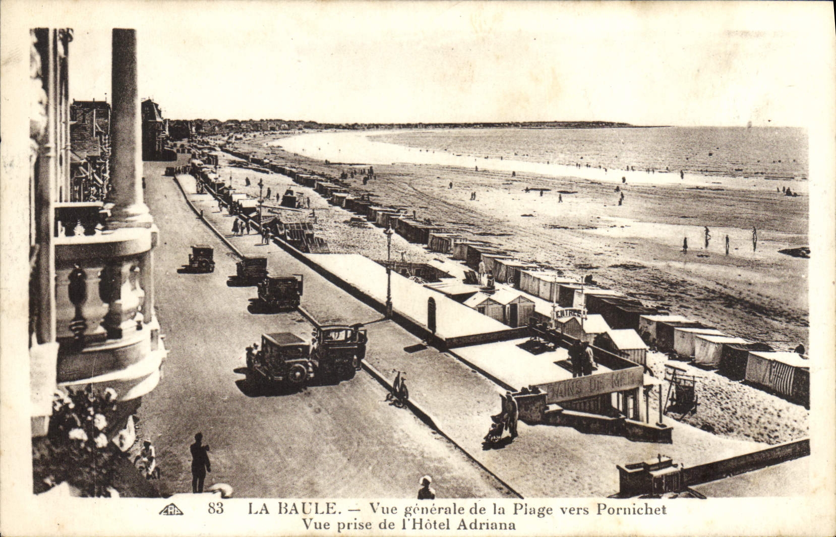 CPA La Baule Vue Generale De La Plage vers Pornichet Vue prise de l'Hotel Adriana