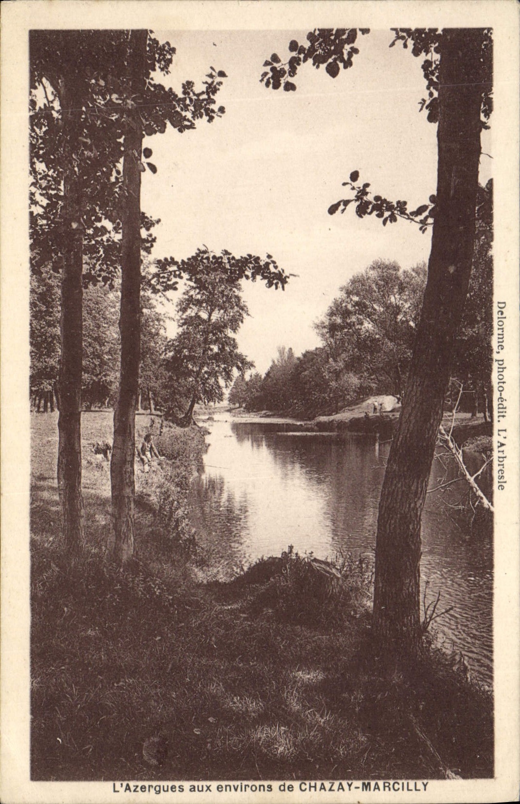 CPA L'Azergues aux environs de Chazay Marcilly 