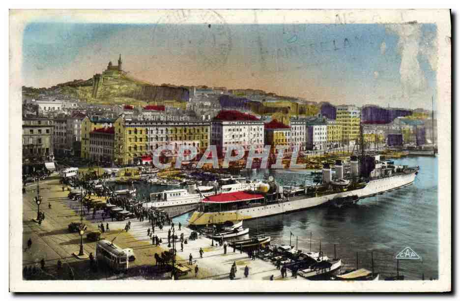 CPA Marseille Quai de Belges et Notre Dame Bateau