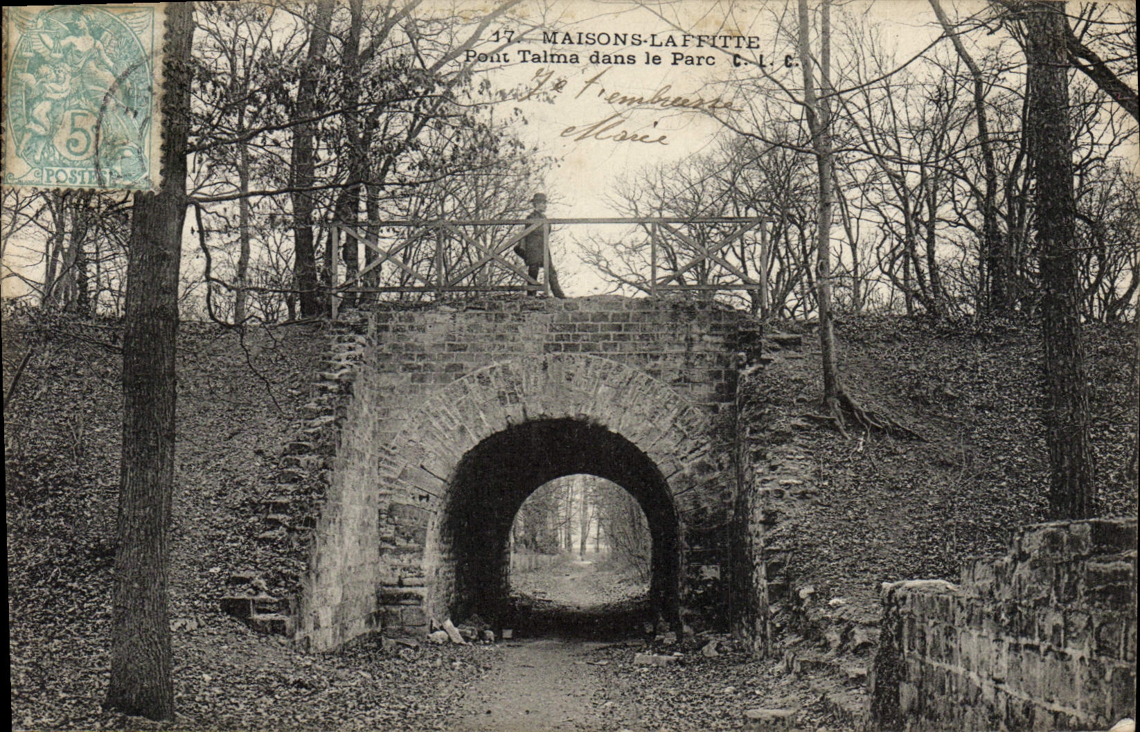 CPA Maisons la Laffitte Pont Talma dans le parc