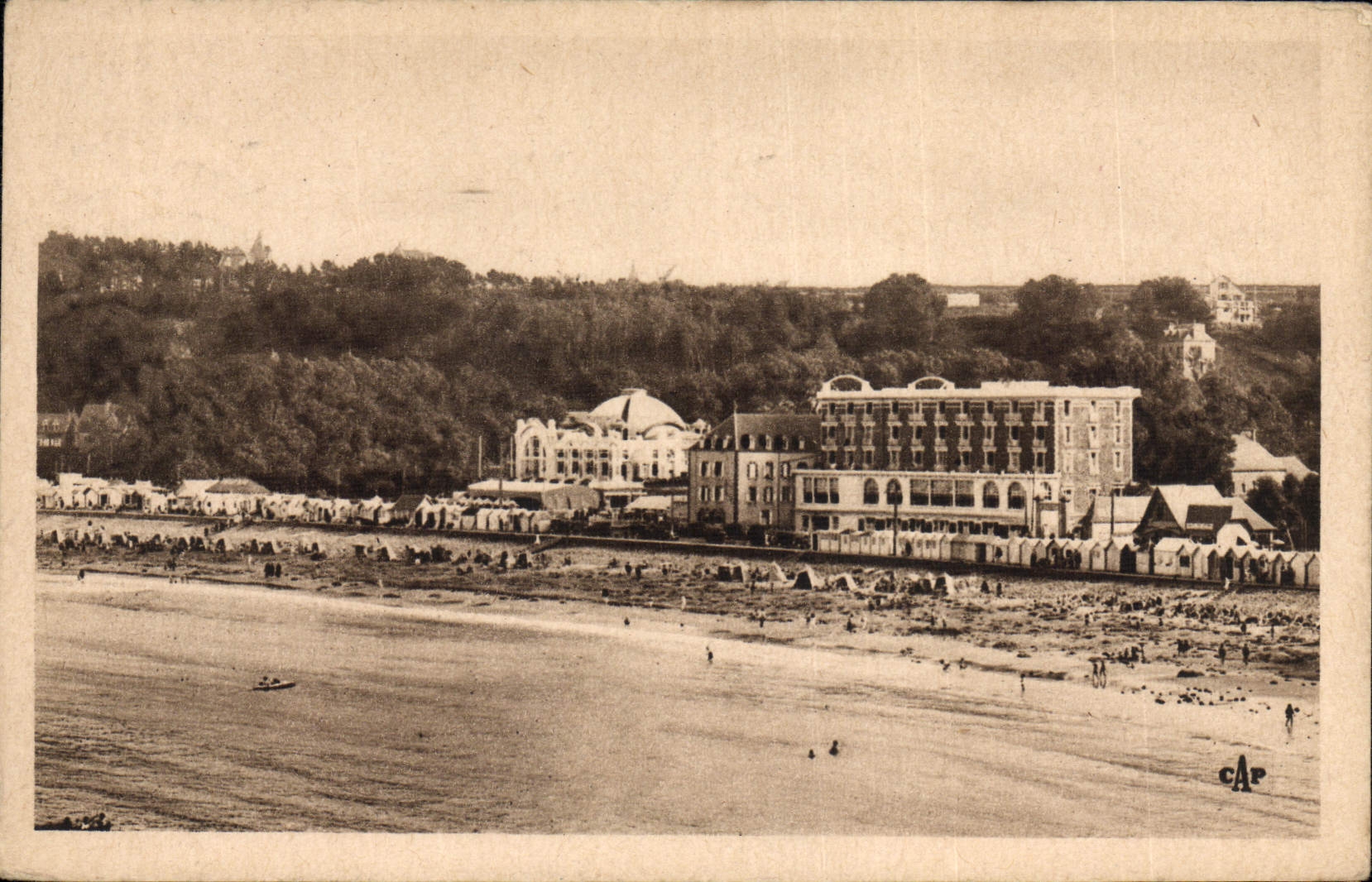 CPA Trestraou L'Heure du Bain