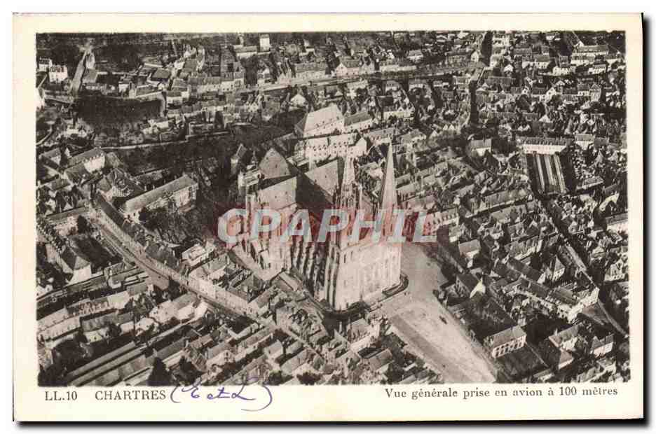 CPA Chartres Vue Generale Prise en Avion