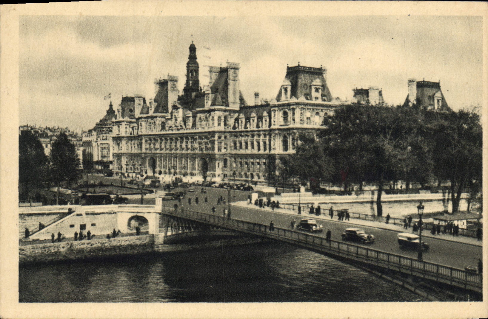 CPA Paris L'Hotel De Ville