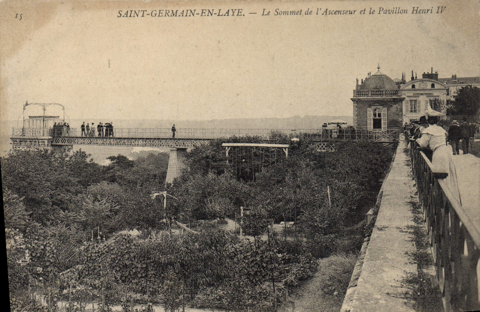 CPA Saint Germain En Laye Le sommet de L'Ascenseur et le pavillon Henri IV