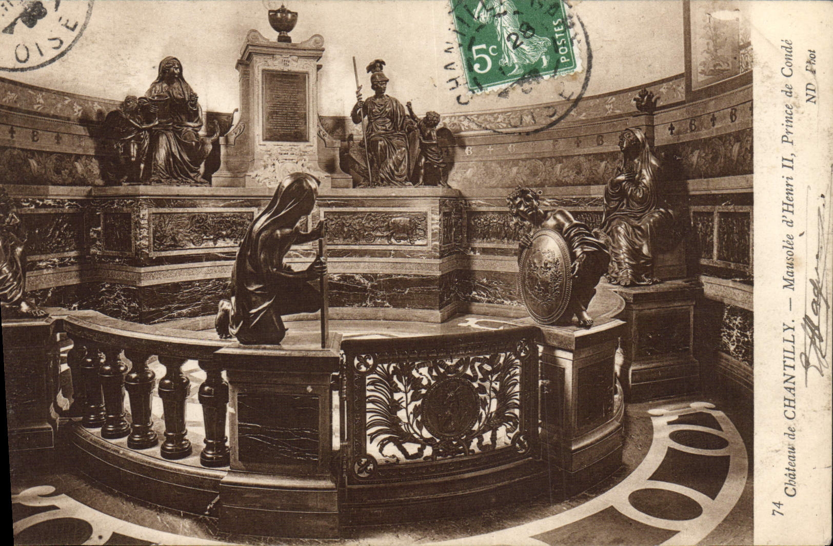 Château de Chantilly — Mausolée du Prince Henri II — ND Piot