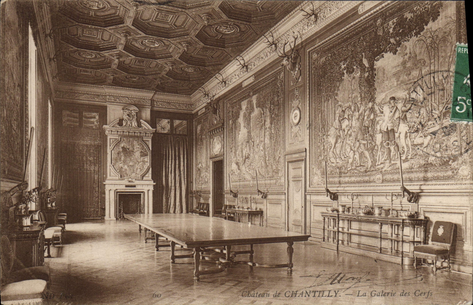 Château de CHANTILLY — La Galerie des Cerfs — Éditeur ND. 60