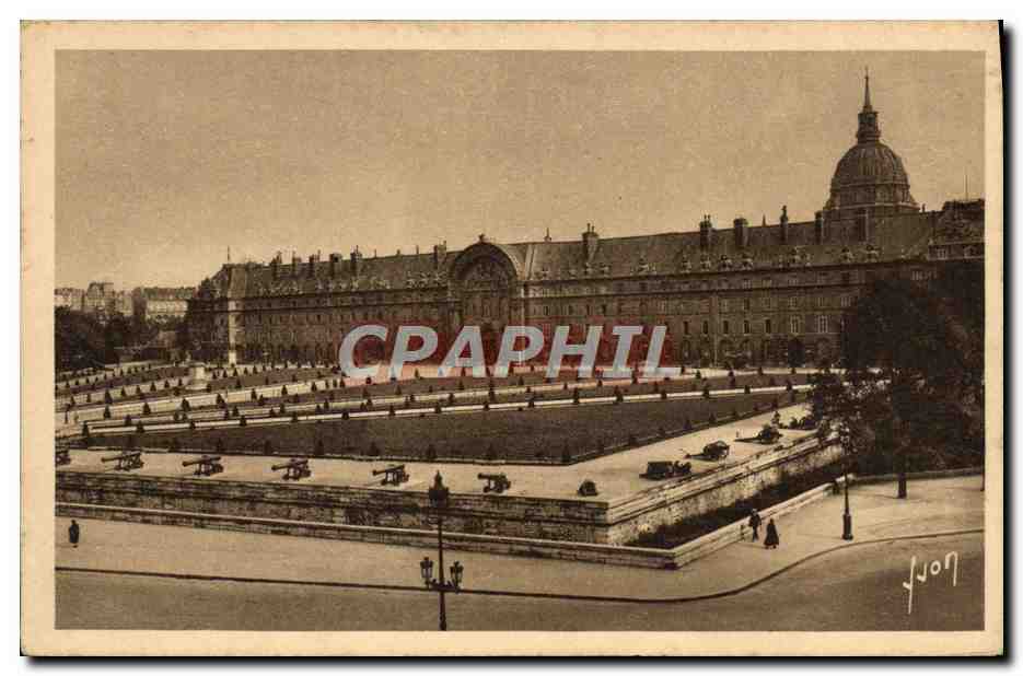 CPA Paris Facade et jardin de l'Hotel des Invalides 