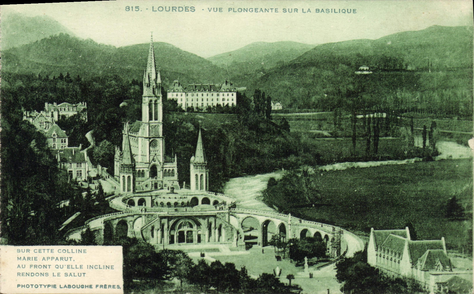 CPA Lourdes Vue Plongeante Sur La Basilique